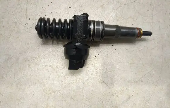 Audi A3 S3 A3 Sportback 8P Fuel injector 0414720313