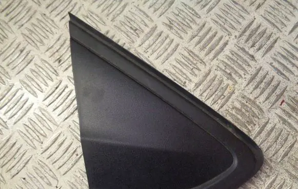 Seat Mii Fender end trim 1S0853274B