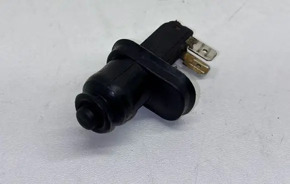 Audi Cabriolet B3 8G Front door sensor 