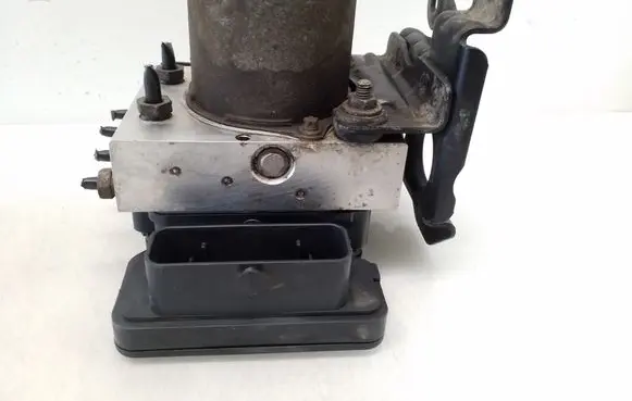 Mercedes-Benz Vito Viano W447 ABS Pump A4479008901 0265243297