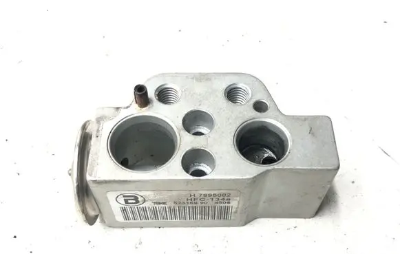 Audi A5 8T 8F Air conditioning (A/C) expansion valve 52316990