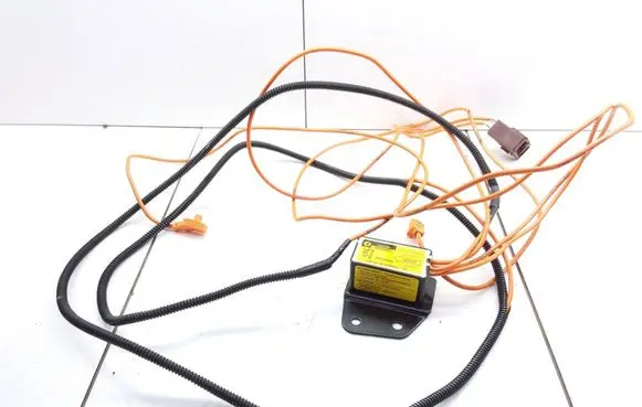 Peugeot 605 Airbag deployment crash/impact sensor 9621090280 550306800