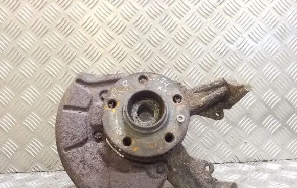 Audi A3 S3 8L Front wheel hub