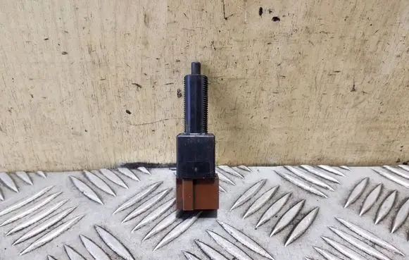 Nissan X-Trail T31 Brake pedal sensor switch