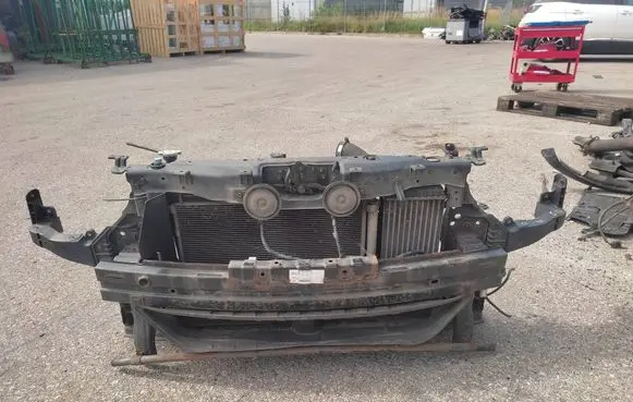Hyundai i40 Radiator support slam panel