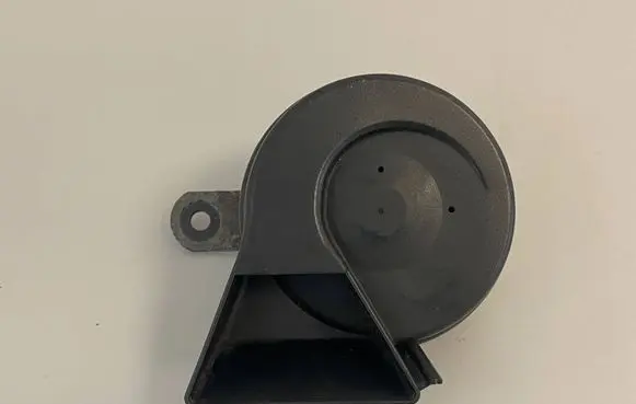 Mercedes-Benz C W203 Horn signal 007728 A28657625 E1000233