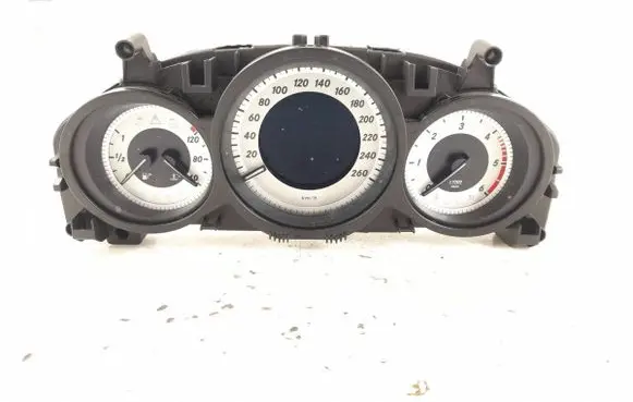 Mercedes-Benz C W204 Speedometer (instrument cluster) 2049004108 2049002408