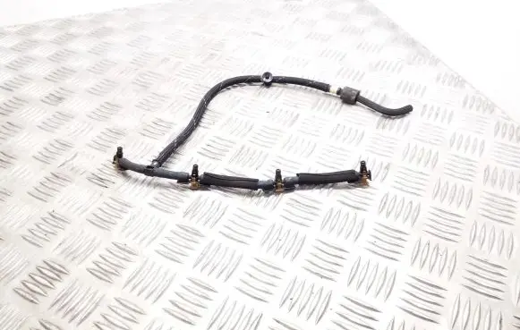 Audi A4 S4 B8 8K Fuel return line/hose CKR2138600