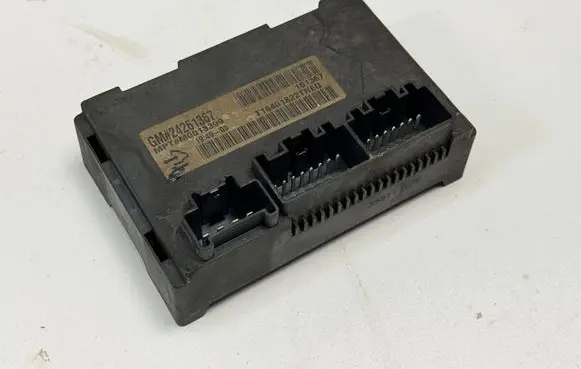 Chevrolet Tahoe Transfer box differential control unit 