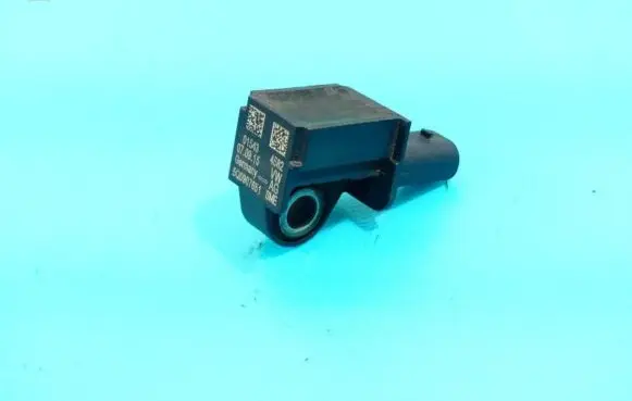 Volkswagen PASSAT B8 Fuel cut-off switch 5Q0907651 IMPRK1190457