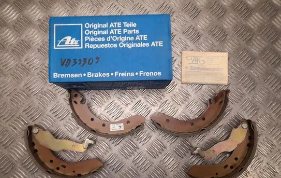 Honda Civic Brake pads (rear) 03013703392