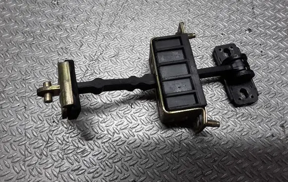 Mercedes-Benz C W203 Front door check strap stopper