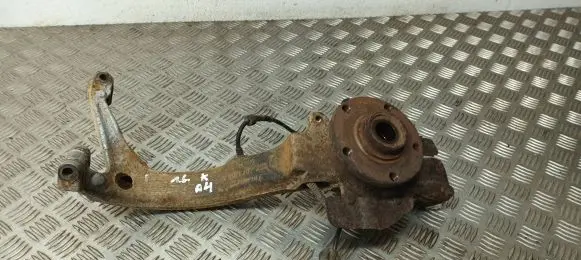 Audi A4 S4 B5 8D Front wheel hub spindle knuckle 8D0407251