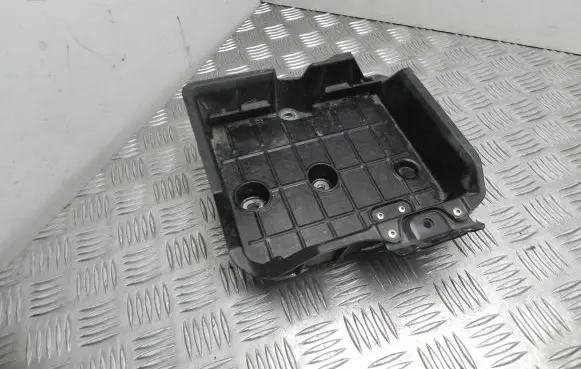 Toyota C-HR I Other center console (tunnel) element 7440447030 VD19327