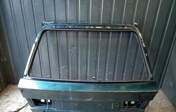 BMW 5 E34 Tailgate/trunk/boot lid