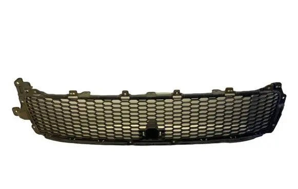 Mitsubishi Outlander Front bumper lower grill 6402A199