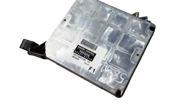 Toyota Corolla Verso E121 Engine control unit/module 896610F010 MB1758006463