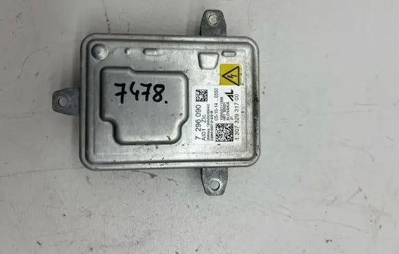BMW 4 F32 F33 Headlight ballast module Xenon 7296090 030732931700