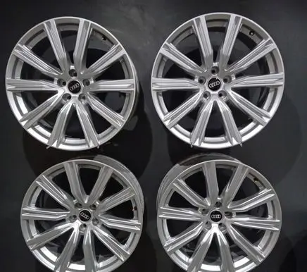Audi Q8 R20 alloy rim 4M8601025T