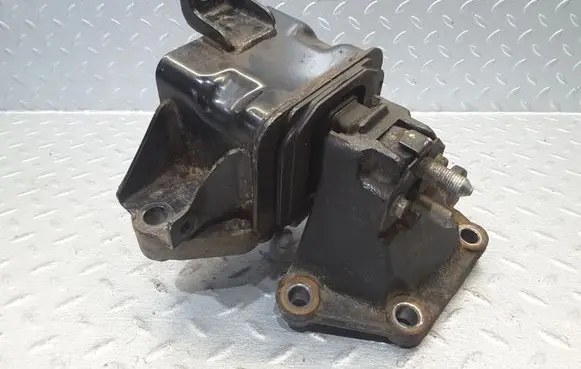KIA Optima Engine mount bracket 21830C1070