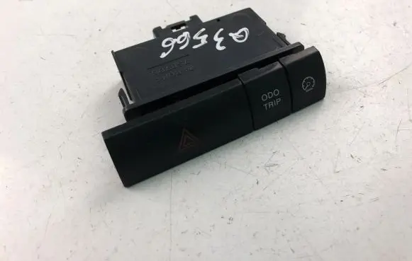 Toyota Prius (XW20) Hazard light switch 758706