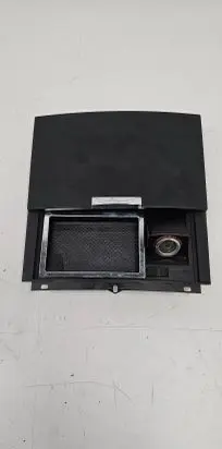 Volkswagen Touareg I Ashtray (front) 7L6857961C 313280100 7L6863071E