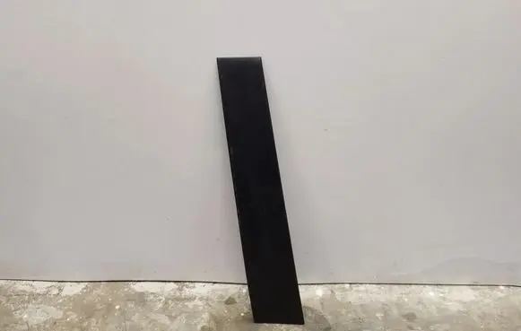 Toyota RAV 4 (XA50) Front door glass trim molding 7575542020