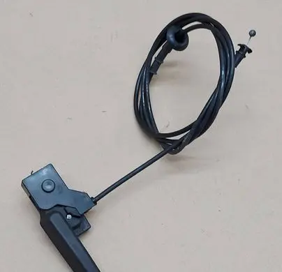 Engine bonnet/hood lock release cable