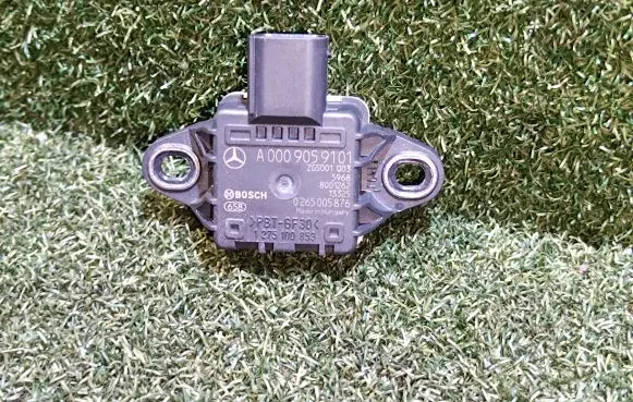 Mercedes-Benz S W222 ESP acceleration yaw rate sensor A0009059101