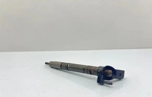 Audi A7 S7 4G Fuel injector 059130277CD 130308 0445117022