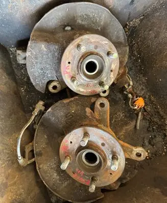Honda Civic Front wheel hub spindle knuckle 3221123