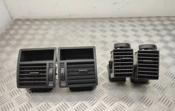 Volkswagen Transporter - Caravelle T5 Dashboard side air vent grill/cover trim 7E0819204H 7E0819203H 7E0815706E