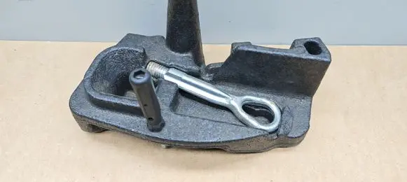 BMW 1 F20 F21 Tool box 7222900