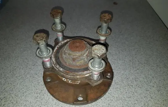 BMW 5 E39 Front wheel ball bearing 31221093427