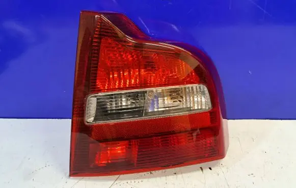 Volvo S80 Rear/tail lights 8643514