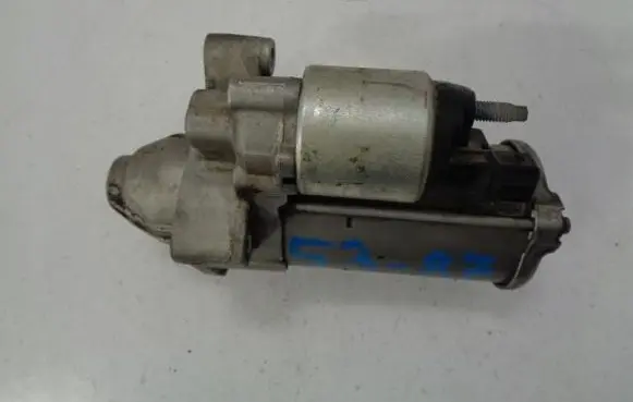 Peugeot 308 Starter motor