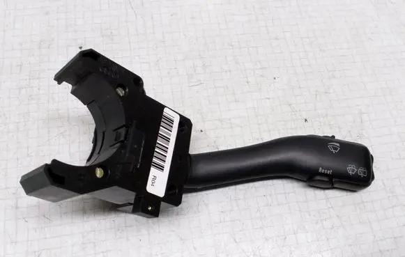 Volkswagen Golf IV Wiper control stalk 4B0953503H CZK0301202032