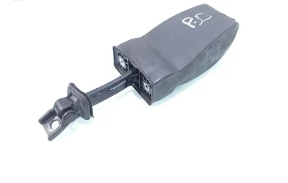 Volkswagen Tiguan Front door check strap stopper 5N0837267