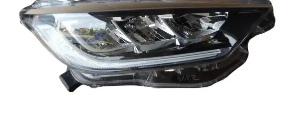 Toyota Yaris XP210 Headlight/headlamp 81110K0080