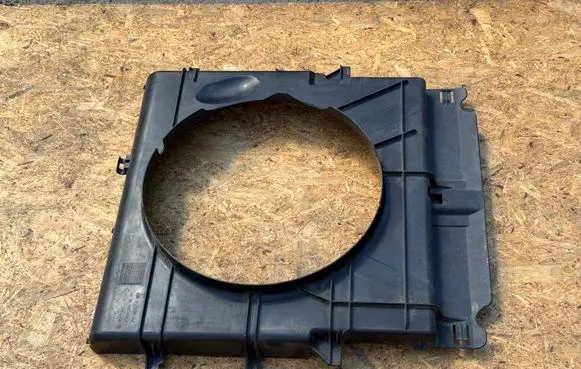 Mercedes-Benz Sprinter W906 Radiator cooling fan shroud A9065050855 ZS0030003
