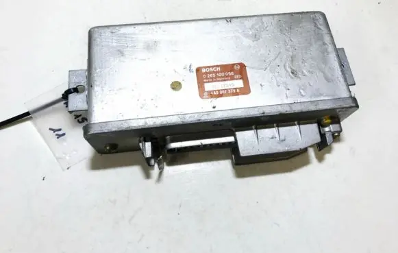 Audi 80 90 S2 B4 ABS control unit/module 0265100056 4a0907379a