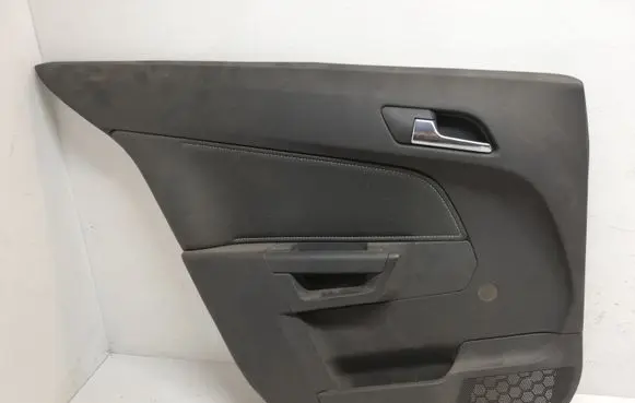 Opel Astra H Rear door card panel trim 13177097