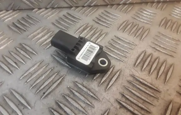 Mercedes-Benz B W245 Airbag deployment crash/impact sensor 1698202226