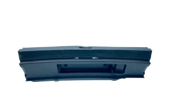 Trunk/boot sill cover protection