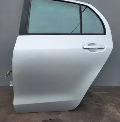 Toyota Yaris Rear door 670040D110
