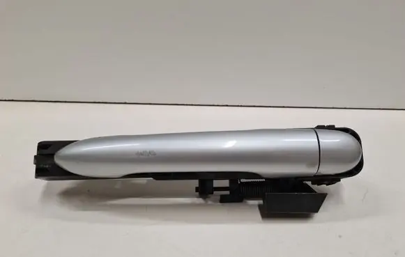 Nissan Primera Front door exterior handle 80610AV600
