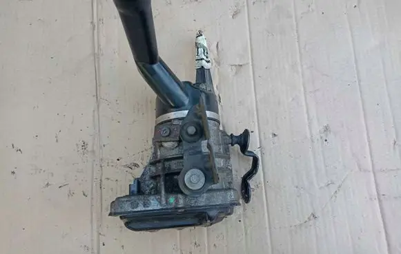 Peugeot RCZ Power steering pump 9670700480