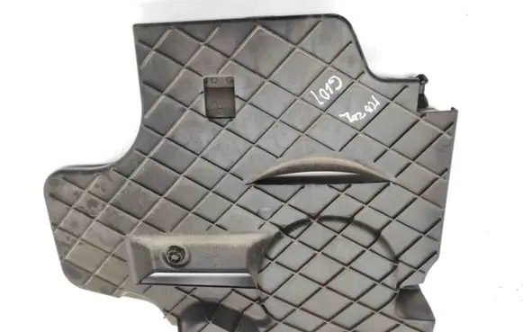 Mercedes-Benz C W204 Timing belt guard (cover) A6510100175