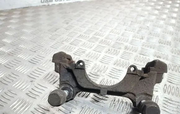 Volkswagen PASSAT B7 Front Brake Caliper Pad/Carrier 