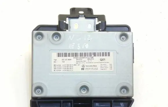 Mercedes-Benz E W212 Other control units/modules 2049015902